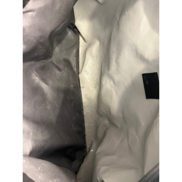 Timbuk2 Black Nylon Tote Handles /crossbody Pockets Outdoors Travel w/ Handle - Picture 5 of 8